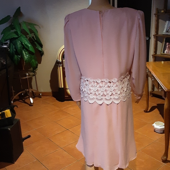 Vintage Blush pink polyeter Dress - Picture 6 of 9